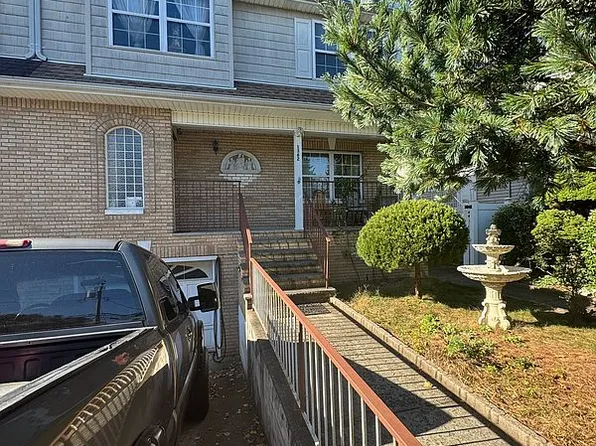 1362 E 70th St #2, Brooklyn, NY 11234