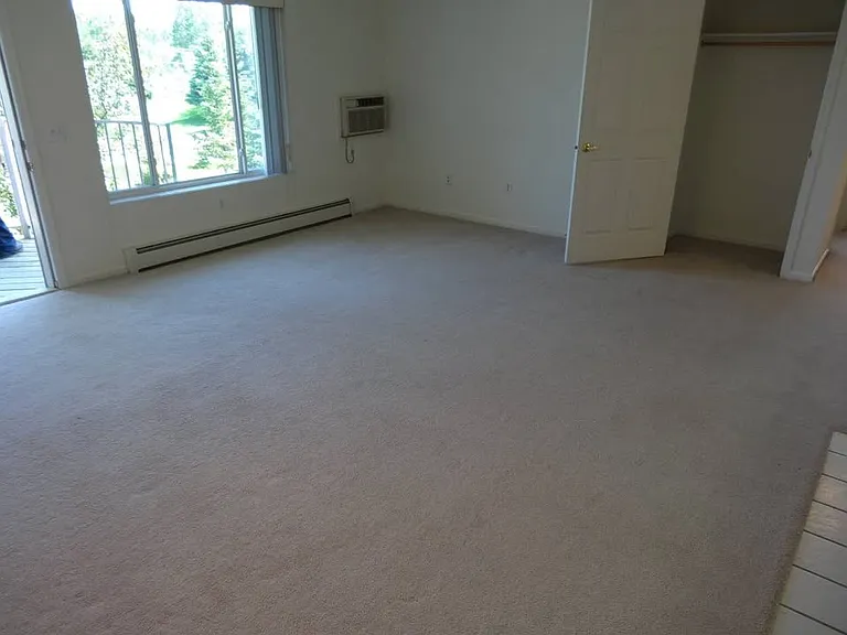 838 E Allman St — Photo 6