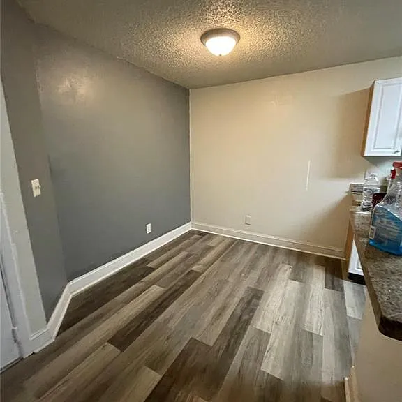 2201 Cascades Blvd #302 — Photo 13