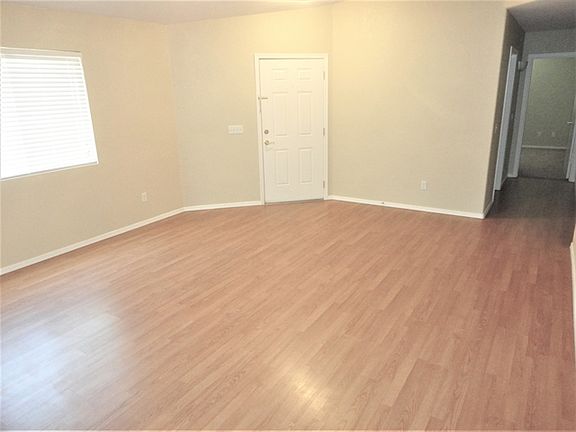 2nd image of 6291 W Desert Laurel Ln