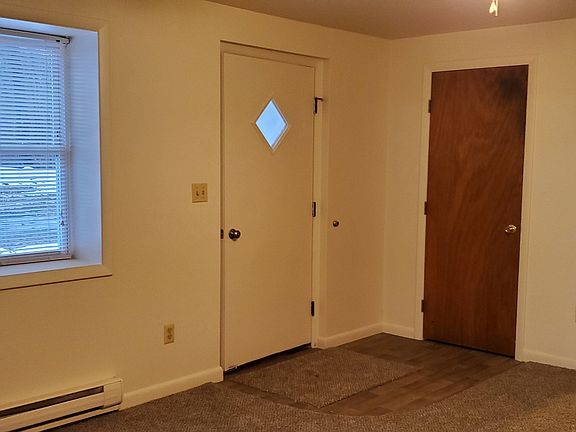 4th image of 448 Crescent Ave #1