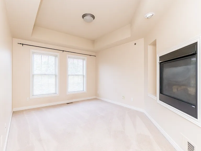 3334 Endsleigh Ln — Photo 14