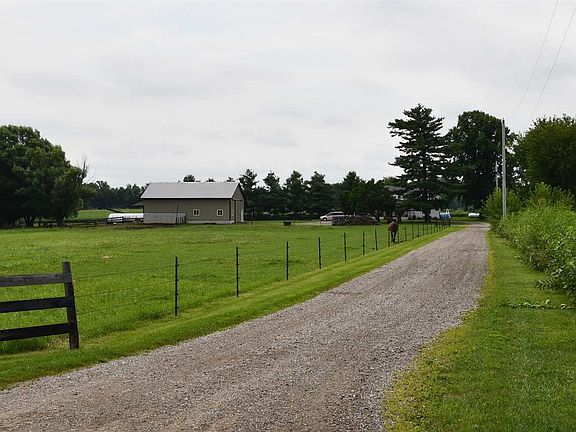 3rd image of 16748 County Road 146