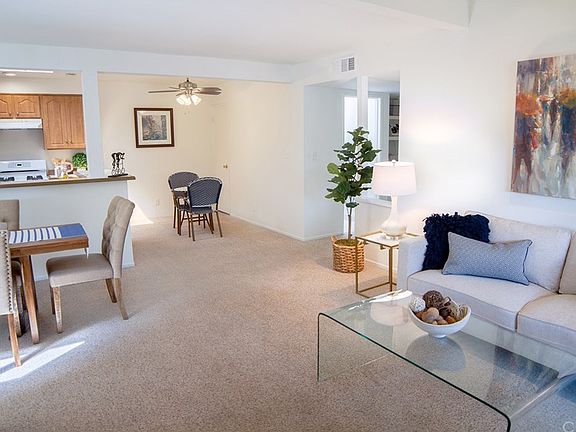 3rd image of 3705 Country Club Dr Unit 6