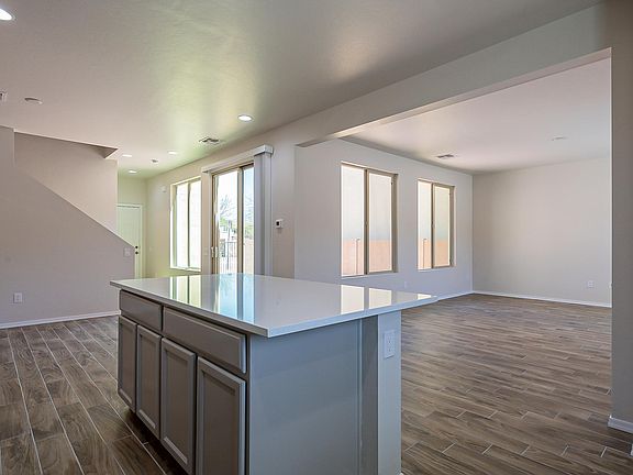 OPEN PLAN LIVING, KITCHEN AND DINING AREAS