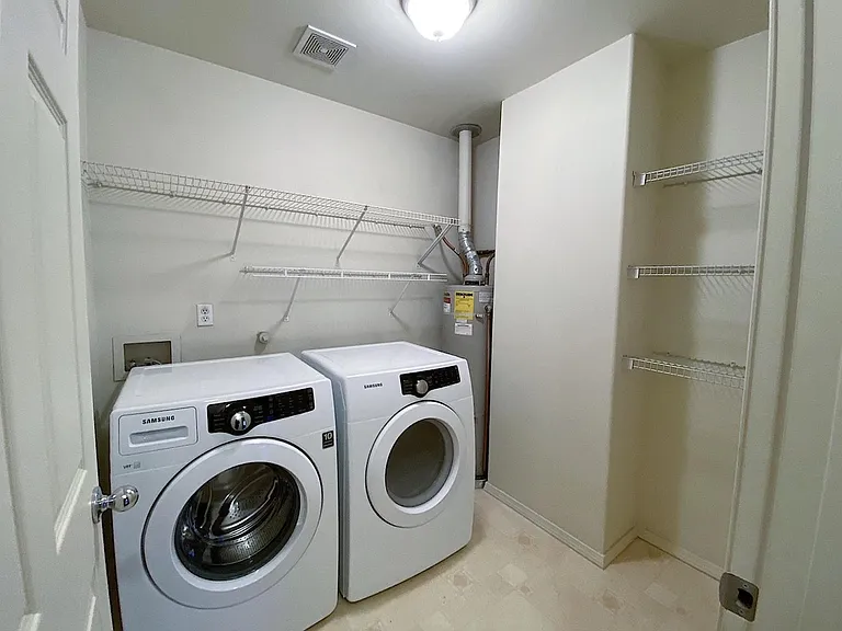 4256 SE Russell St — Photo 15
