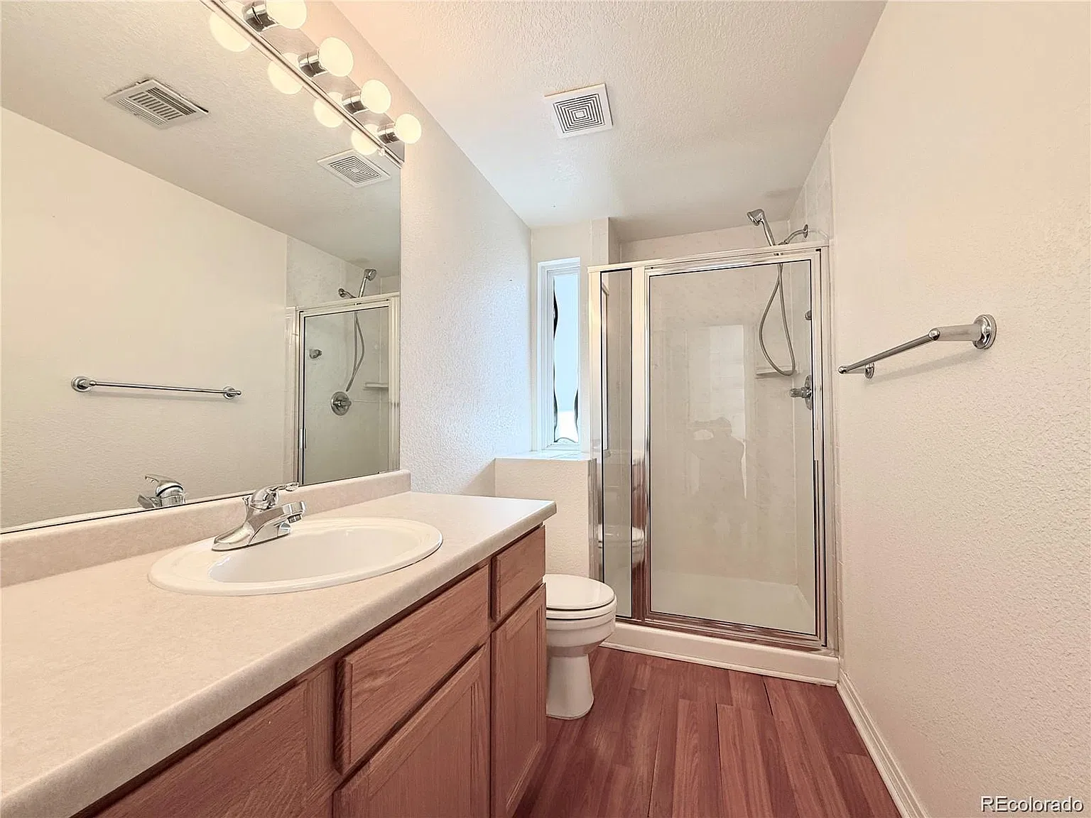 2 bed, 1580 sqft, $2,800 — Photo 3