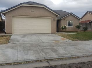 520 Lexington Ave, Los Banos, CA 93635