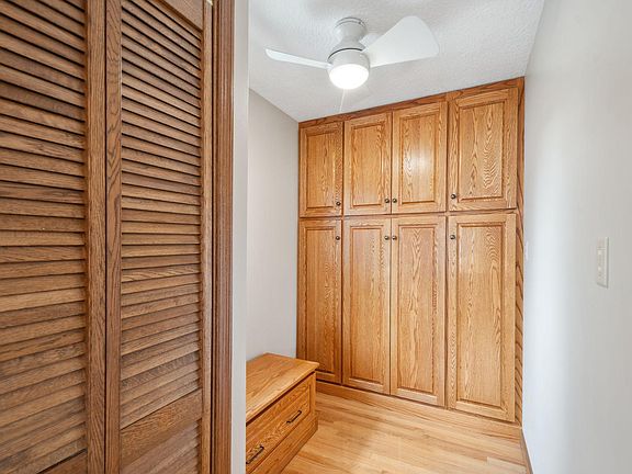 5th image of 2951 Edgerton St