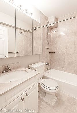 5th image of 30 W 63rd St APT 6G