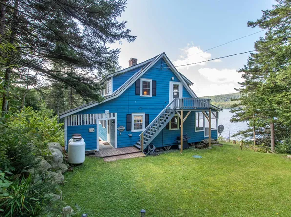 376 Big Rock Road, Morgan, VT 05853