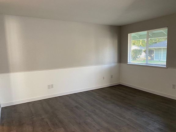 Livingroom with new flooring and paint