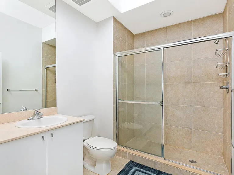 1551 N Flagler Dr #2 — Photo 14
