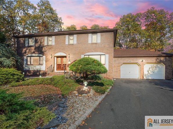 1 Doyle Ct