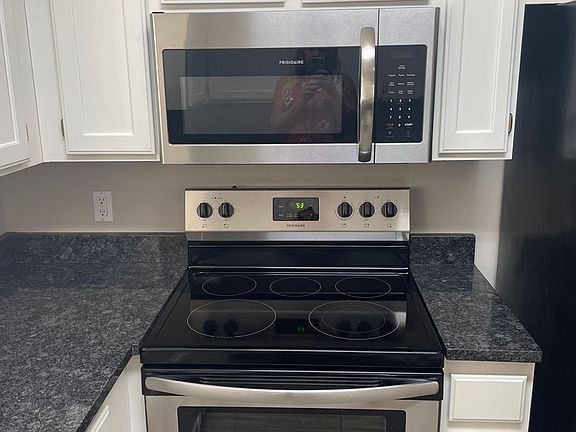 5th image of 441 E Sunland Dr #15