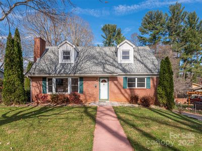 36 Woodgate Rd, Asheville, NC, 28806