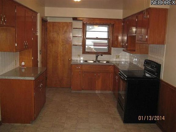5th image of 718 Roanoke Ave