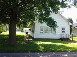 206 Sanford St, Brookfield, MO 64628