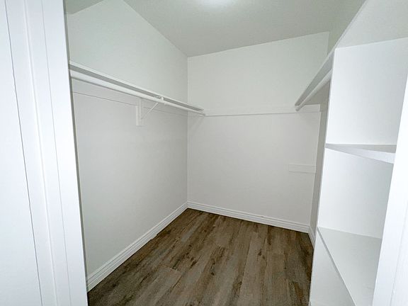 2nd image of 2921 N 38th St #2927-5