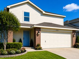 5100 Waterford Dr, Fort Worth, TX 76179
