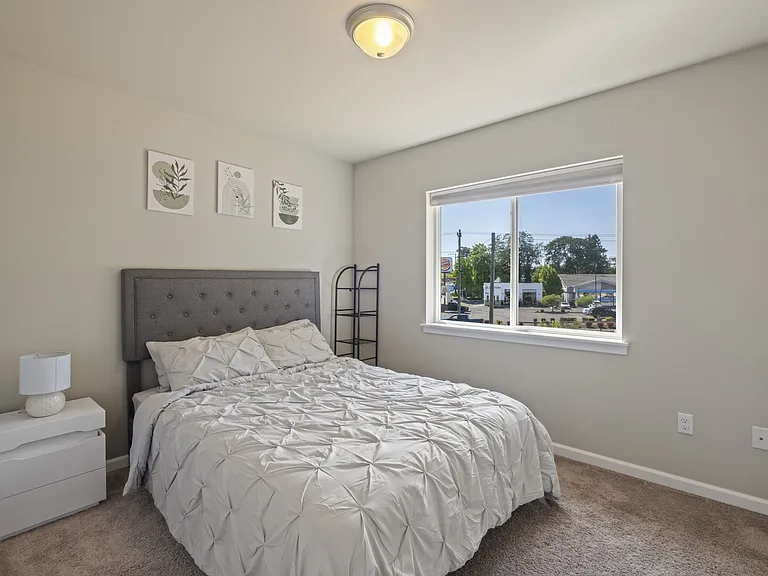 Columbia Cir SW — Photo 12