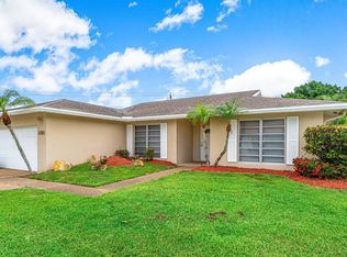 4613 Norfolk Island Pine Dr, Tamarac, FL 33319