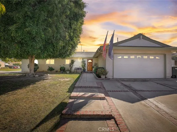 12660 206th St, Lakewood, CA 90715
