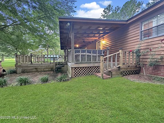 5th image of 704 Pinola Braxton Rd