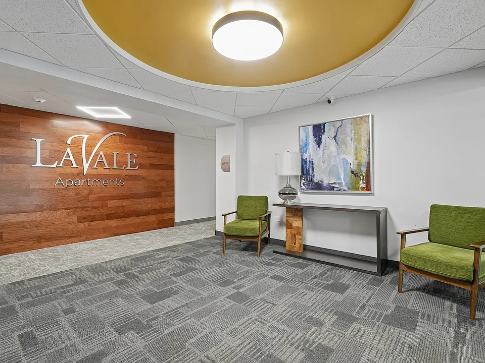 Monroeville Apartments at LaVale