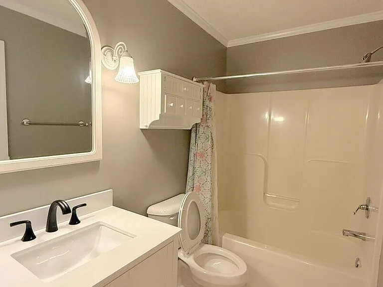 105 Emily Dr #B — Photo 15