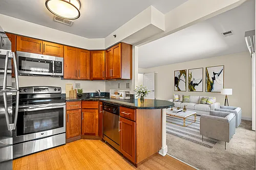 Chaddwell Apartments Photo 1