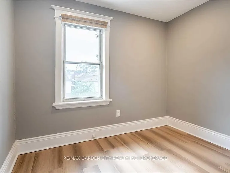 96 Beechwood Ave — Photo 24