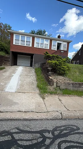622 E Pittsburgh McKeesport Blvd Photo 1