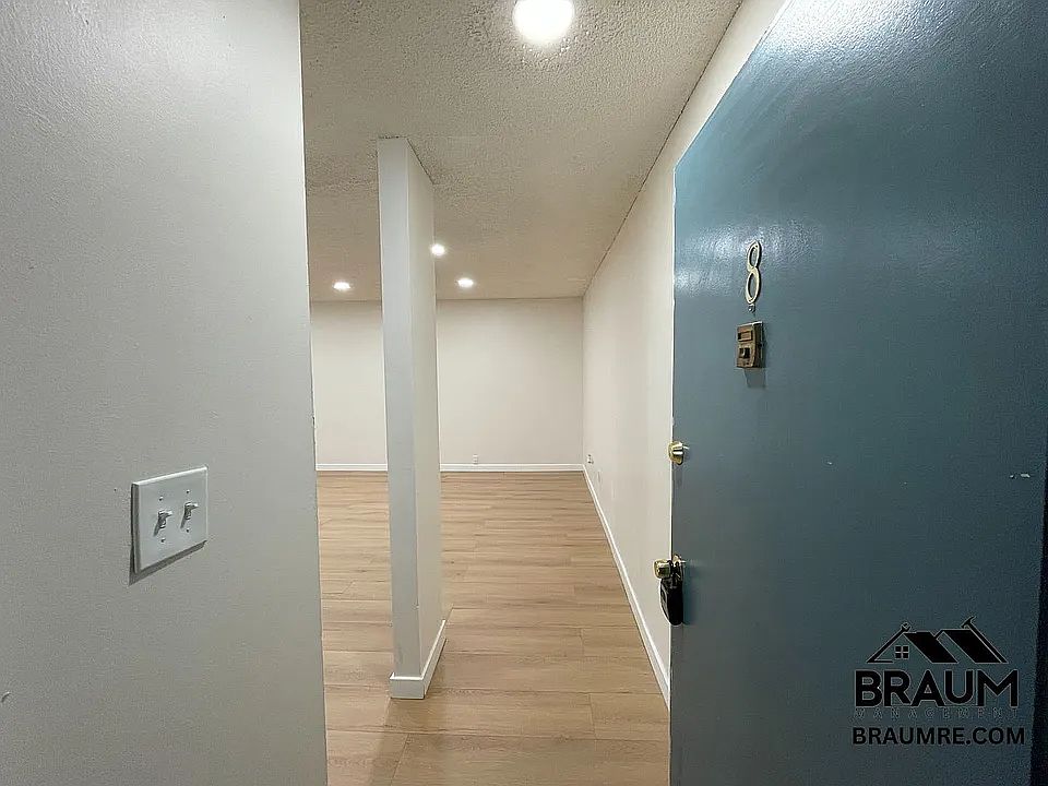 1st image of 5613 Fulcher Ave #8