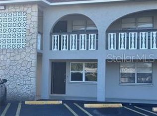 6080 22nd Ave N APT 5, Saint Petersburg, FL 33710