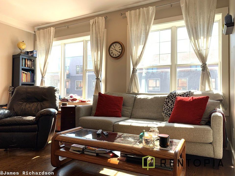 1st image of 11 Lexington Ave #B