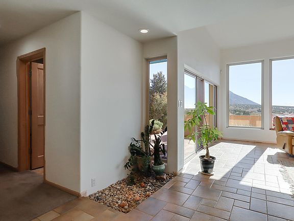 4th image of 62 Calle Del Sol