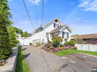 70 Overlook Ave, Ridgefield Park, NJ 07660