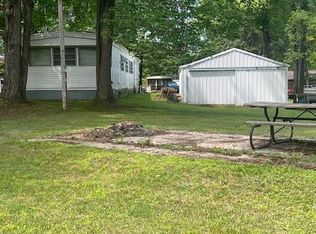 5399 Birch Island Dr, Barryton, MI 49305
