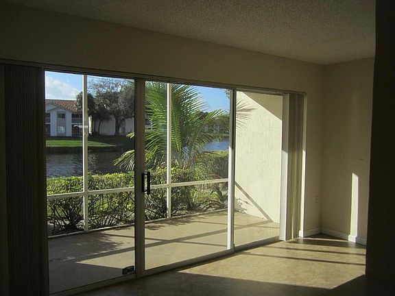 2nd image of 7103 Glenmoor Dr