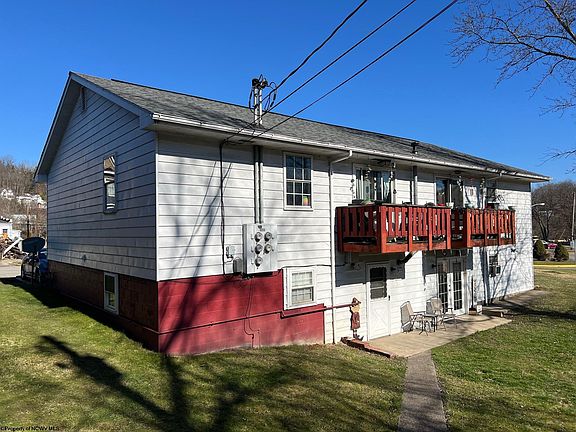 2nd image of 120 McGraw Ave