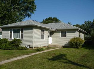 2323 Pierce Ave, Rockford, IL 61103