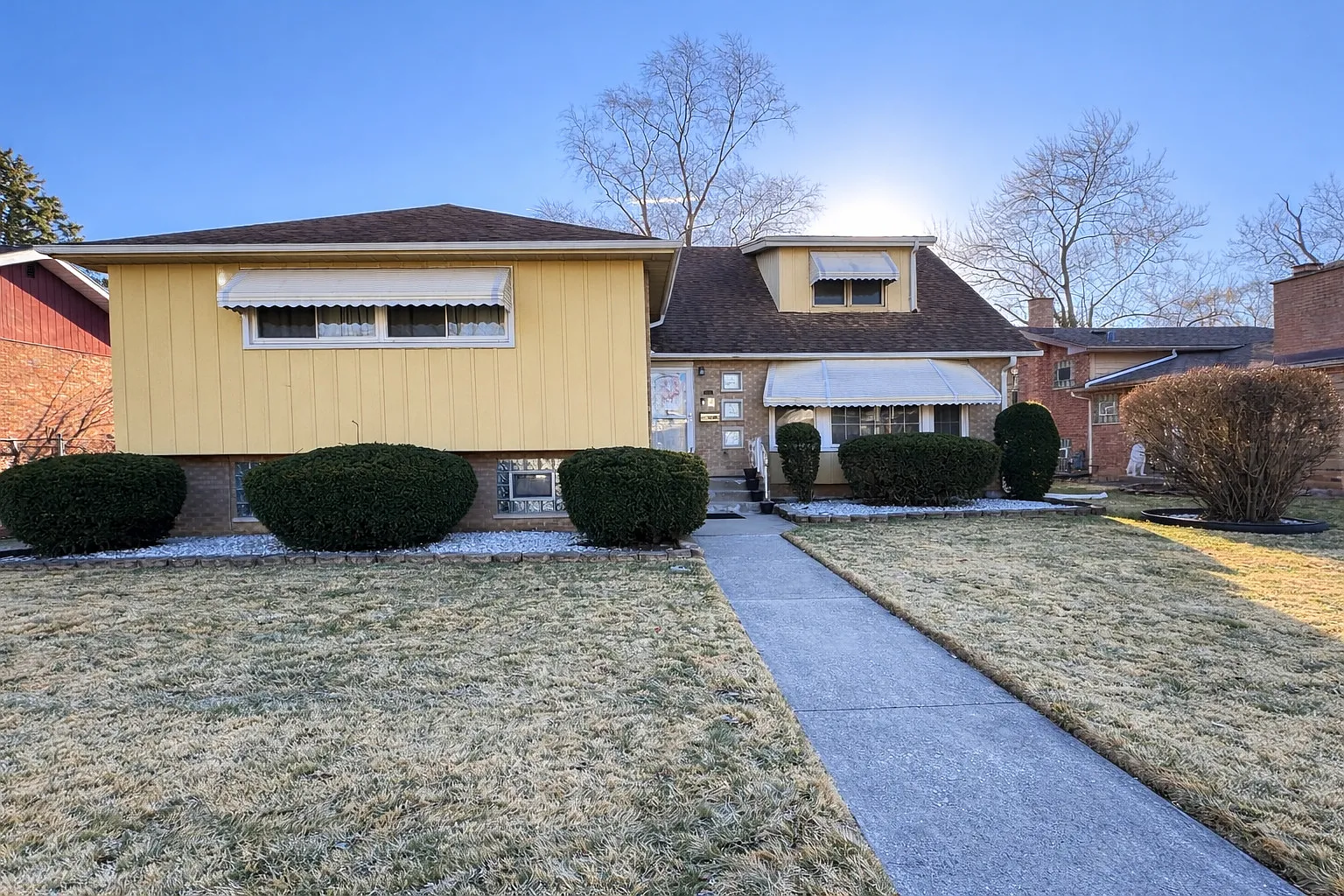 15531 Woodlawn East Ave photo 1