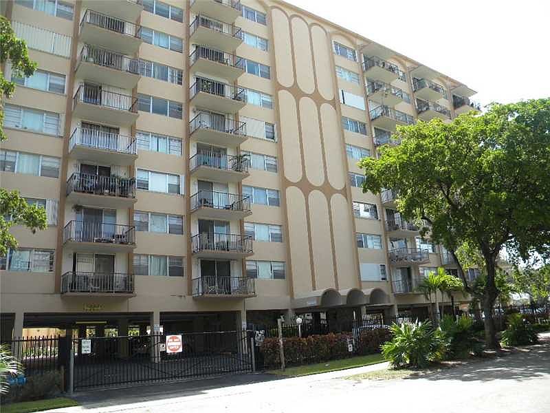 1st image of 1470 NE 125th Ter APT 402