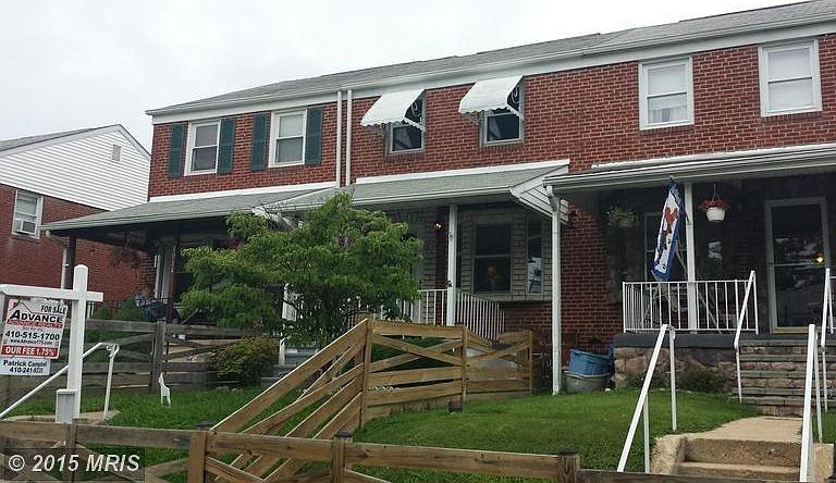 Front-fenced in yard