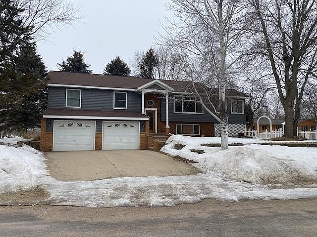 1st image of 3719 Cedar Creek Ct