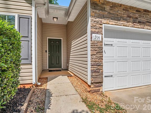5th image of 1314 Doby Springs Dr