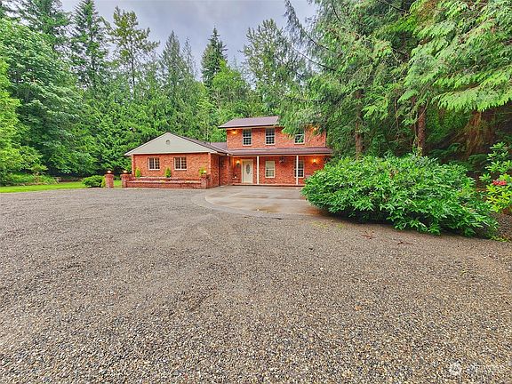 3rd image of 25424 350th Avenue SE