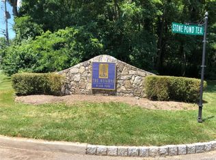 59 Stone Pond Ter, Mahopac, NY 10541