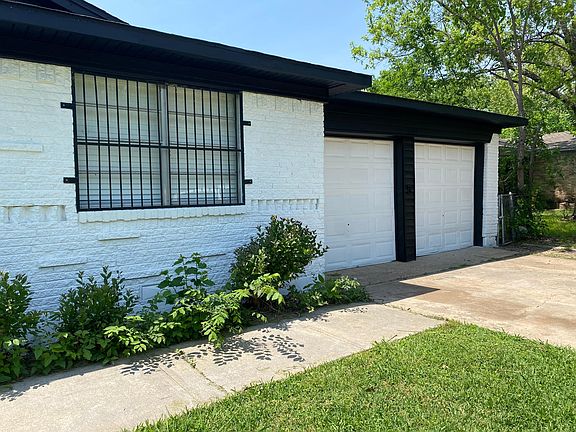 4th image of 2333 Aspen Dr